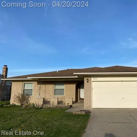 Buy this 3 bed house on 40616 Harmon Drive in Sterling Heights, MI 48310