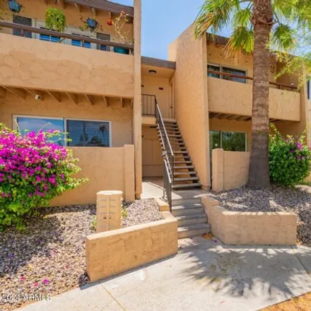 Image 2 - Circle K, 8001 East Thomas Road, Scottsdale, AZ 85251, USA - Apartment for sale