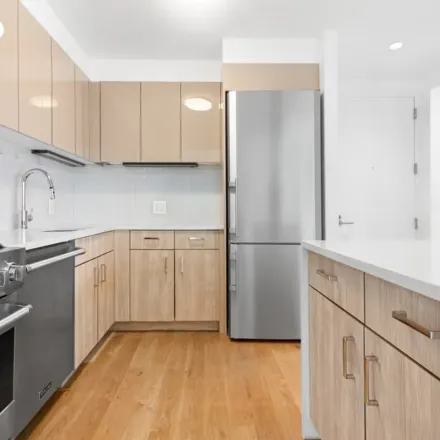 Image 2 - 2239 Adam Clayton Powell Jr. Boulevard, New York, NY 10027, USA - Apartment for rent