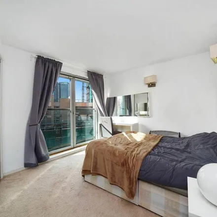 Rent this 2 bed apartment on 99 Blackwall Way in London, E14 9QU