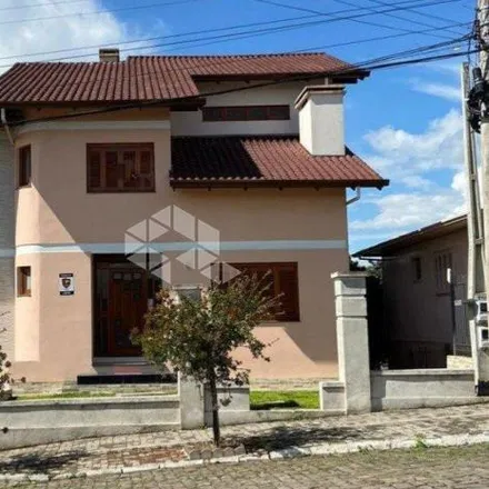Buy this 4 bed house on Rua Vitorio Dal Monte in São Luís, Farroupilha - RS