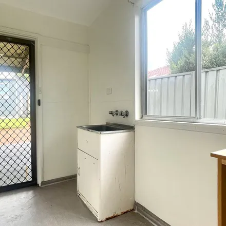 Image 7 - 16A Chapman Avenue, Penrith NSW 2750, Australia - Apartment for rent