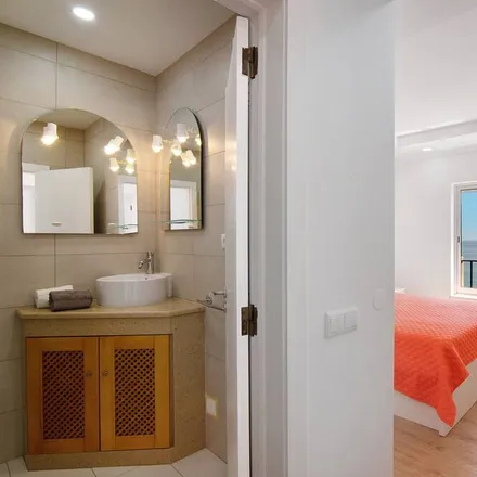 Rent this 2 bed apartment on 8125-141 Distrito de Évora