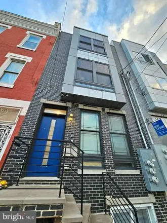 Rent this 3 bed house on 740 West Master Street in Philadelphia, PA 19121