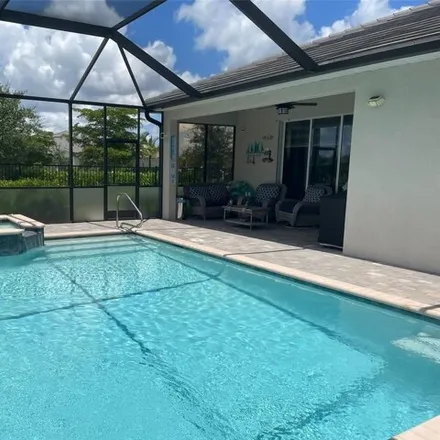 Image 1 - Turquoise Street, Fort Myers, FL 33966, USA - House for sale