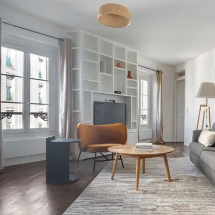 Rent this 3 bed apartment on 5 Rue Véron in 75018 Paris, France