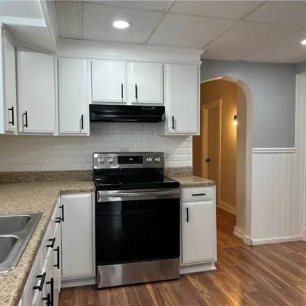 Image 6 - 232 Columbus Ave, Buffalo, New York, 14220 - Apartment for rent