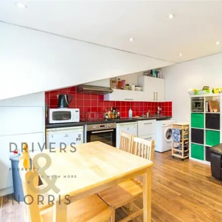 Rent this 4 bed room on Pizzeria di Camden in 195 Royal College Street, London