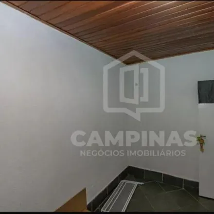 Buy this 3 bed house on Rua dos Arapanés in Vila Costa e Silva, Campinas - SP
