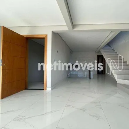 Buy this 3 bed house on Rua Guarujá in Imbiruçu, Betim - MG