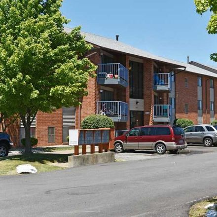 Rent this 3 bed apartment on Jim's Pizza Box in Bogart Road, Huron