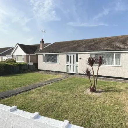 Buy this 2 bed house on Penisaf Avenue in Towyn, LL22 9LL