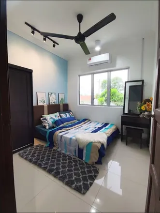 Rent this 1 bed apartment on Shell in Jalan Rasah, Rasah