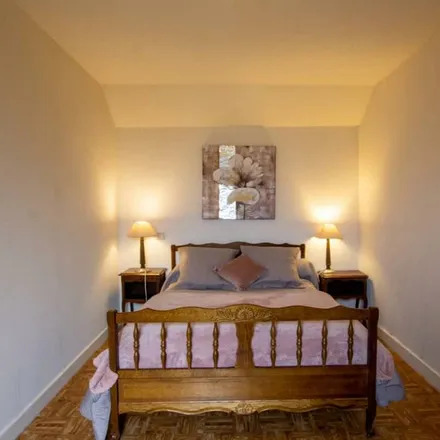 Rent this 2 bed townhouse on 24200 Saint-Vincent-le-Paluel