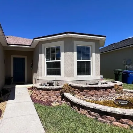 Buy this 3 bed house on 3647 Julius Estates Boulevard in Winter Haven, FL 33881