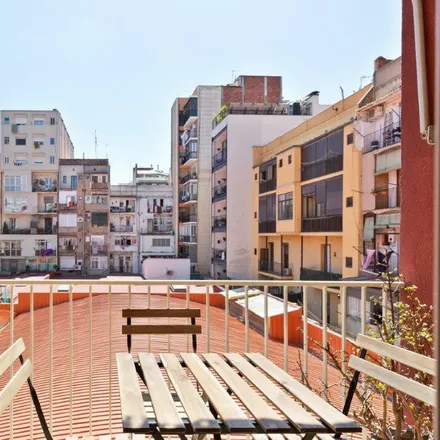 Image 4 - Carrer de Villarroel, 15, 08001 Barcelona, Spain - Apartment for rent