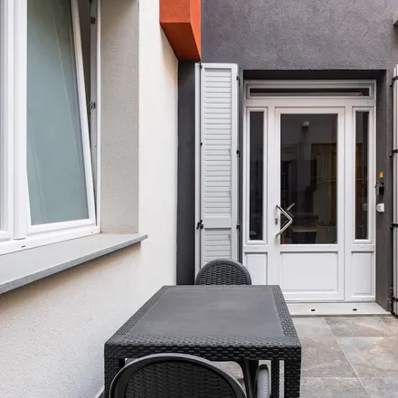 Rent this studio house on Via Niccolò Dall’Arca 6