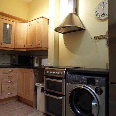 Image 6 - 44 Millar Crescent, City of Edinburgh, EH10 5HN, United Kingdom - Apartment for rent