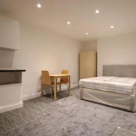 Image 5 - St. Pauls Avenue, Willesden Green, London, NW2 5SU, United Kingdom - Apartment for rent