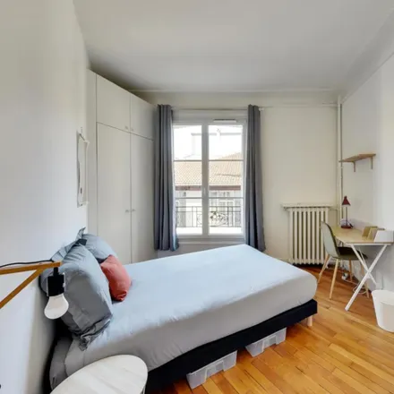 Image 1 - 43 Rue Vauvenargues, 75018 Paris, France - Room for rent