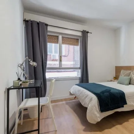 Rent this 7 bed room on Madrid in Bar La Reguera, Calle de Martín de los Heros