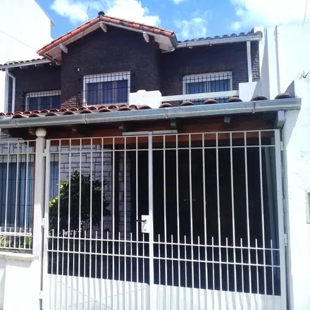 Buy this studio house on Diagonal 168 - José C. Paz 3071 in Villa Godoy Cruz, 1655 José León Suárez