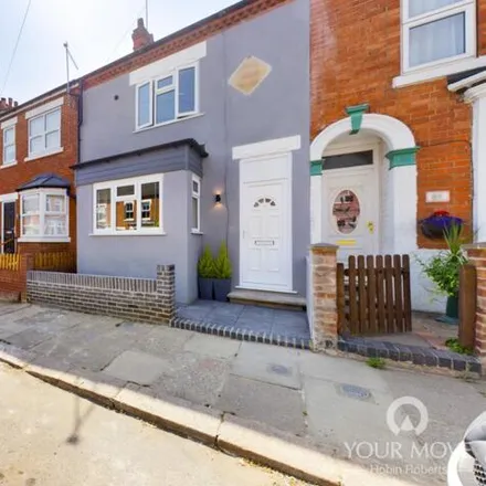 Buy this 4 bed townhouse on Cecil Road in Northampton, NN2 6PQ