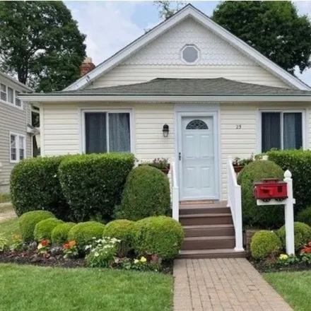 Rent this 2 bed house on 23 Locust Avenue in Village of Bayville, NY 11709