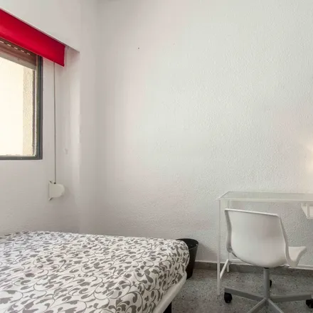 Image 3 - Carrer del Batxiller, 27, 46010 Valencia, Spain - Room for rent