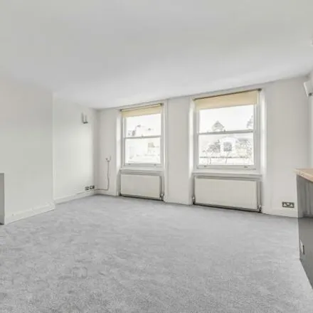 Image 5 - 20 Redcliffe Gardens, London, SW10 9EW, United Kingdom - Apartment for sale