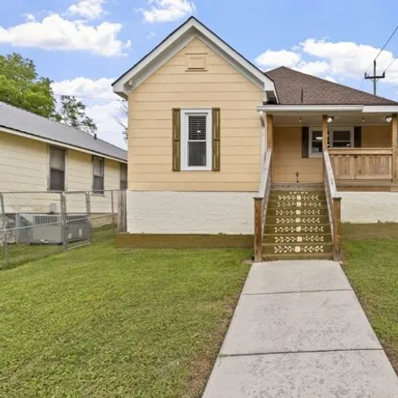 Buy this 3 bed house on 3027 East 46th Street in Cedar Hill, Chattanooga