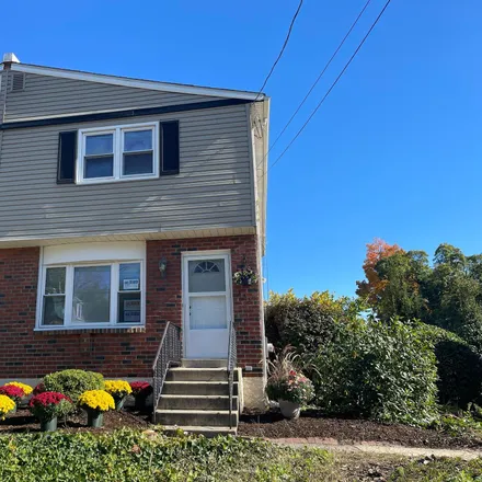 Image 1 - 101 North Clifton Avenue, Aldan, Delaware County, PA 19018, USA - Townhouse for sale