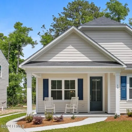 Buy this 3 bed house on 18 Camp Saxton Way in Port Royal, South Carolina