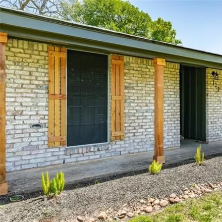 Image 4 - 119 Cannon Street, Clute, TX 77531, USA - House for sale