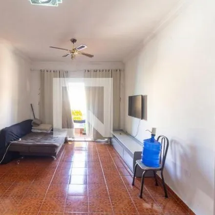 Rent this 2 bed apartment on Droga Raia in Rua Antônio Agú 970, Jardim das Flòres