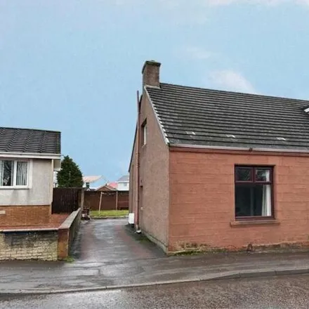 Buy this 2 bed duplex on Westwood Road in Newmains, ML2 9NT
