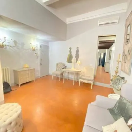 Image 2 - Casa Pitti, Via di Santo Spirito, 50125 Florence FI, Italy - Apartment for rent