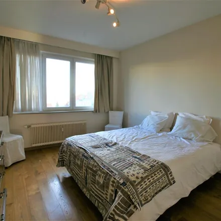 Rent this 2 bed apartment on Pavillon Albert in Avenue des Orangers - Oranjelaan, 1150 Woluwe-Saint-Pierre - Sint-Pieters-Woluwe