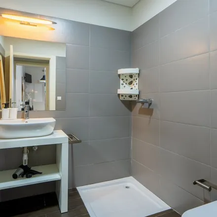 Image 9 - Douro Dreams Guest House, Rua da Maternidade 43, 4050-125 Porto, Portugal - Apartment for rent