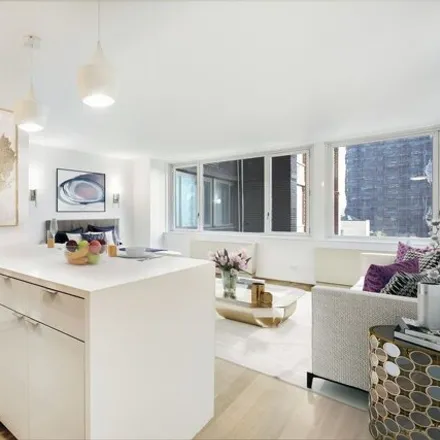 Image 4 - The Sheffield 57, 322 West 57th Street, New York, NY 10019, USA - Condo for rent