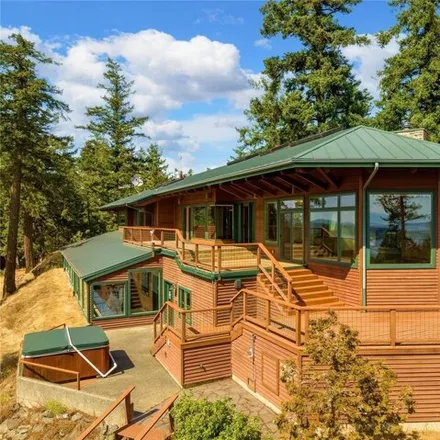 Buy this 6 bed house on 449 Scott Hill Road in San Juan County, WA 98280