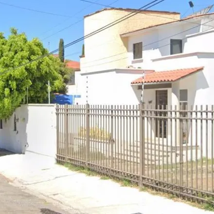 Buy this 3 bed house on Calle La Mesa in Delegaciön Santa Rosa Jáuregui, 76100 Juriquilla