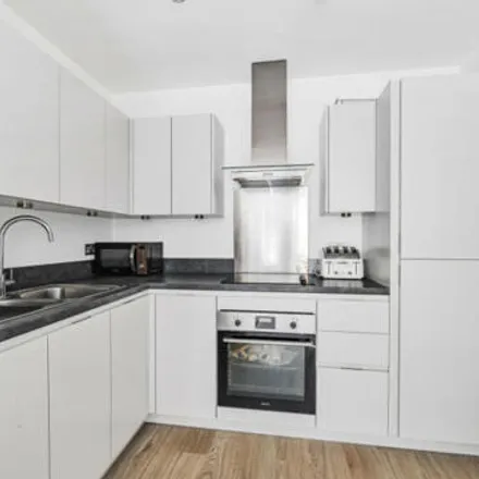 Image 6 - Georgette Apartments, 4 Cendal Crescent, London, E1 2GA, United Kingdom - Apartment for sale