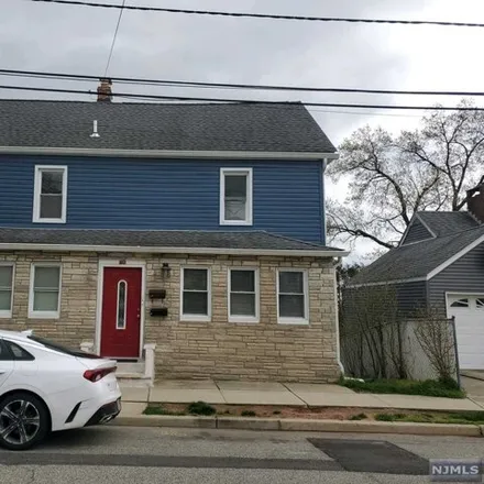 Rent this 2 bed house on 28 Hill Street in Wood-Ridge, Bergen County