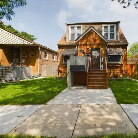 Buy this 4 bed house on 9249 South La Salle Street in Chicago, IL 60620