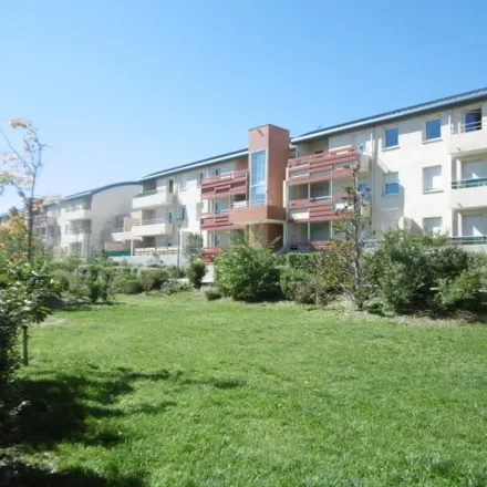 Rent this 2 bed apartment on 150 Rue Pélisserie in 84700 Sorgues, France