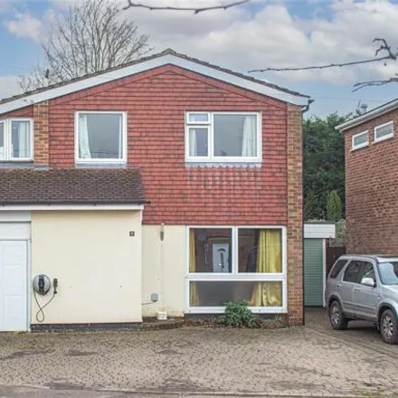 Buy this 4 bed house on 11 Abbots Close in Datchworth Green, SG3 6TA