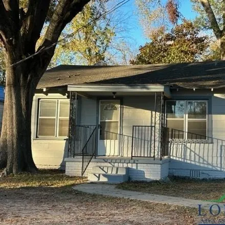 Buy this 2 bed house on 557 Ridgelea Avenue in Longview, TX 75602