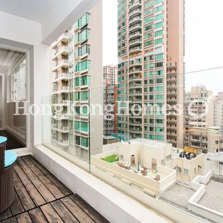Image 2 - China, Hong Kong, Hong Kong Island, Mid-Levels, Conduit Road 3, Botanic Terrace Block A - Apartment for rent