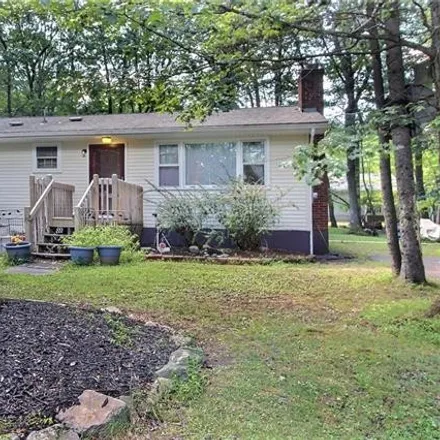 Image 1 - 6291 Laurel Road, Tobyhanna Township, PA 18346, USA - House for sale